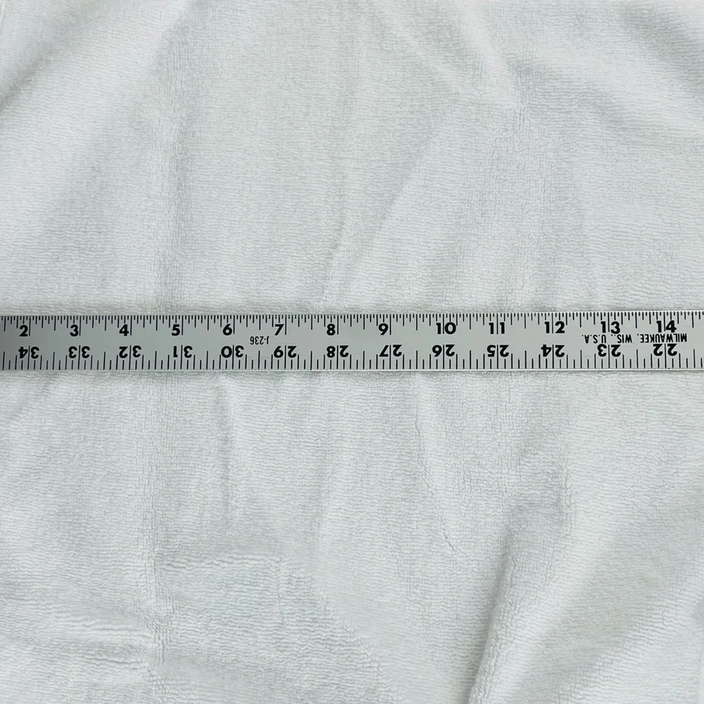 NWOT Truly Love Kitchen Hand Towels Embroidered White Red Gray Valentine’s Day
